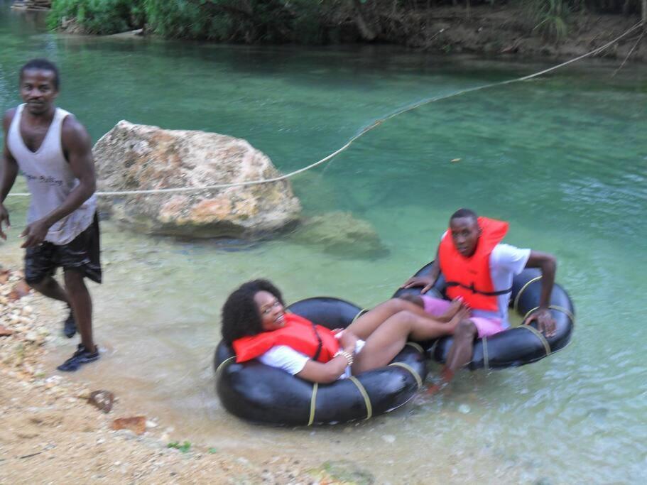 Idilio Escape Leilighet Ocho Rios Eksteriør bilde